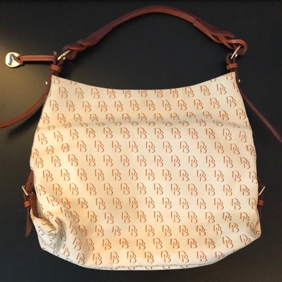 Dooney & Bourke medium bag with twisted strap - Picture 2 of 5